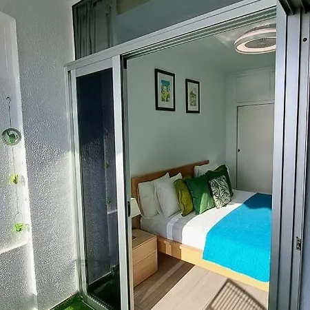 Ocean View Penthouse Appartamento