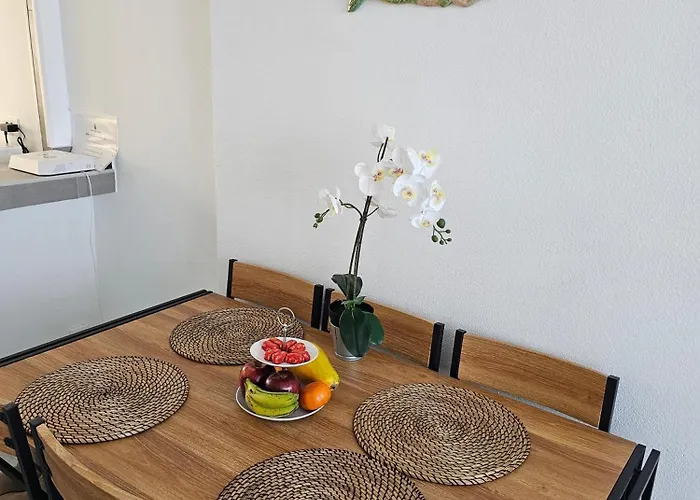 Ocean View Penthouse アパート *